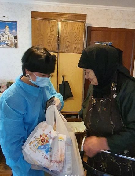 "Nur Otan" партиясының "Ардагерлерді ардақтайық" партиялық жобасы